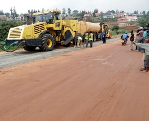 Ресайклер Bomag MPH 125 на реконструкции дорог в Руанде