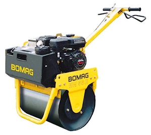 Сопровождаемый одновальцовый виброкаток BOMAG BW 55 E