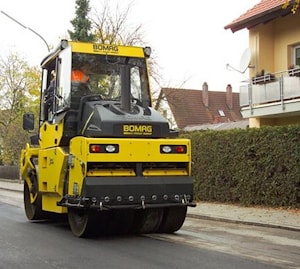 Тандемный каток BOMAG BW 154 ACP-4