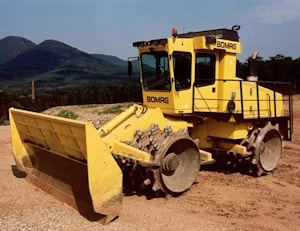Компактор для мусора BOMAG BC 572 RB-2