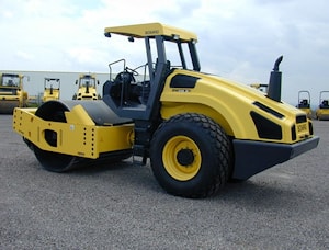 Грунтовые катки BOMAG BW 216 D-4 и BW 216 PD-4