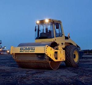 Грунтовый каток BOMAG BW 214 D-4